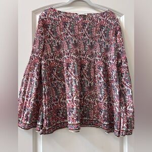 Max Studio botanical floral accordion crewneck blouse. Bell sleeves. Whimsical.